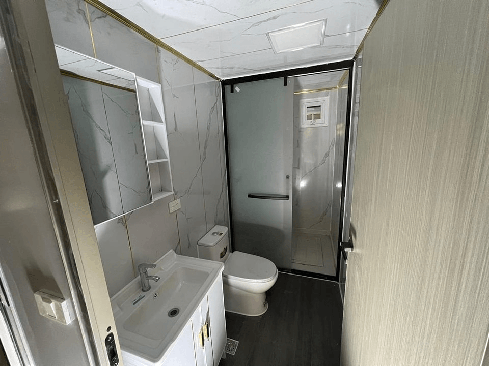 40FT Bathroom Model 5